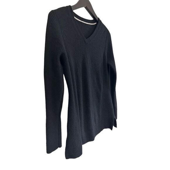 Isaac Mizrahi 100% Cashmere Sweater size small - Picture 2 of 7